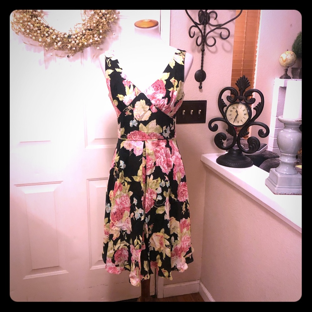 Linen Mica Brand Floral Midi Dress Like New